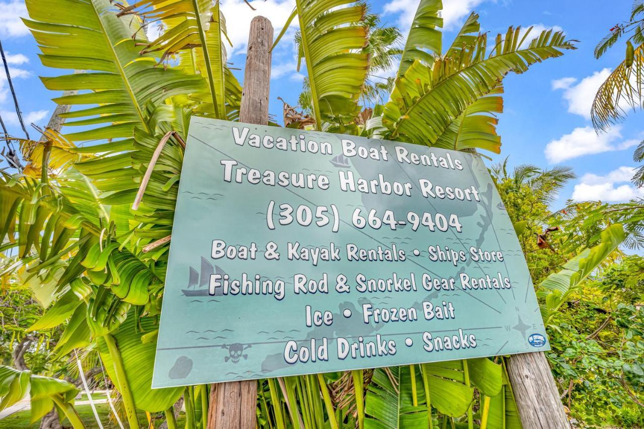 Отель Treasure Harbor Айламорада Экстерьер фото